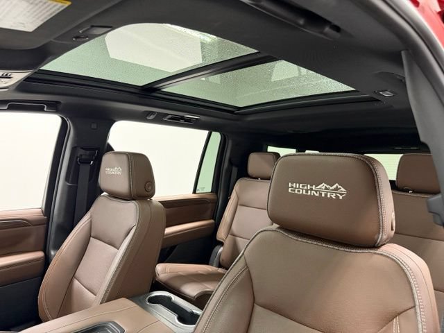 Certified 2024 Chevrolet Suburban High Country w/ Premium Package 2 AWD/4WD image 18