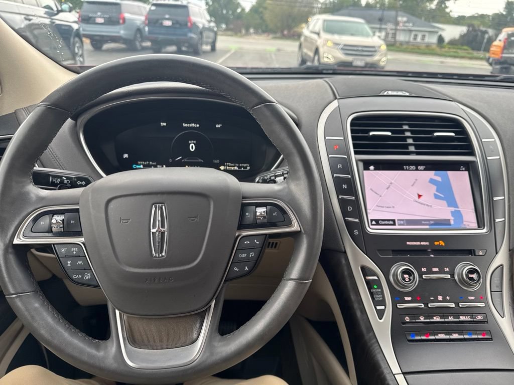 Used 2019 Lincoln Nautilus Reserve w/ Driver Assistance Package FWD image 16