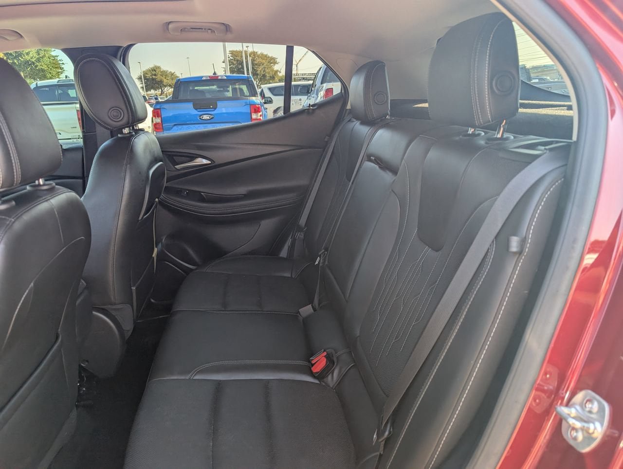 Used 2024 Buick Encore GX Avenir w/ Avenir Technology Package FWD image 26