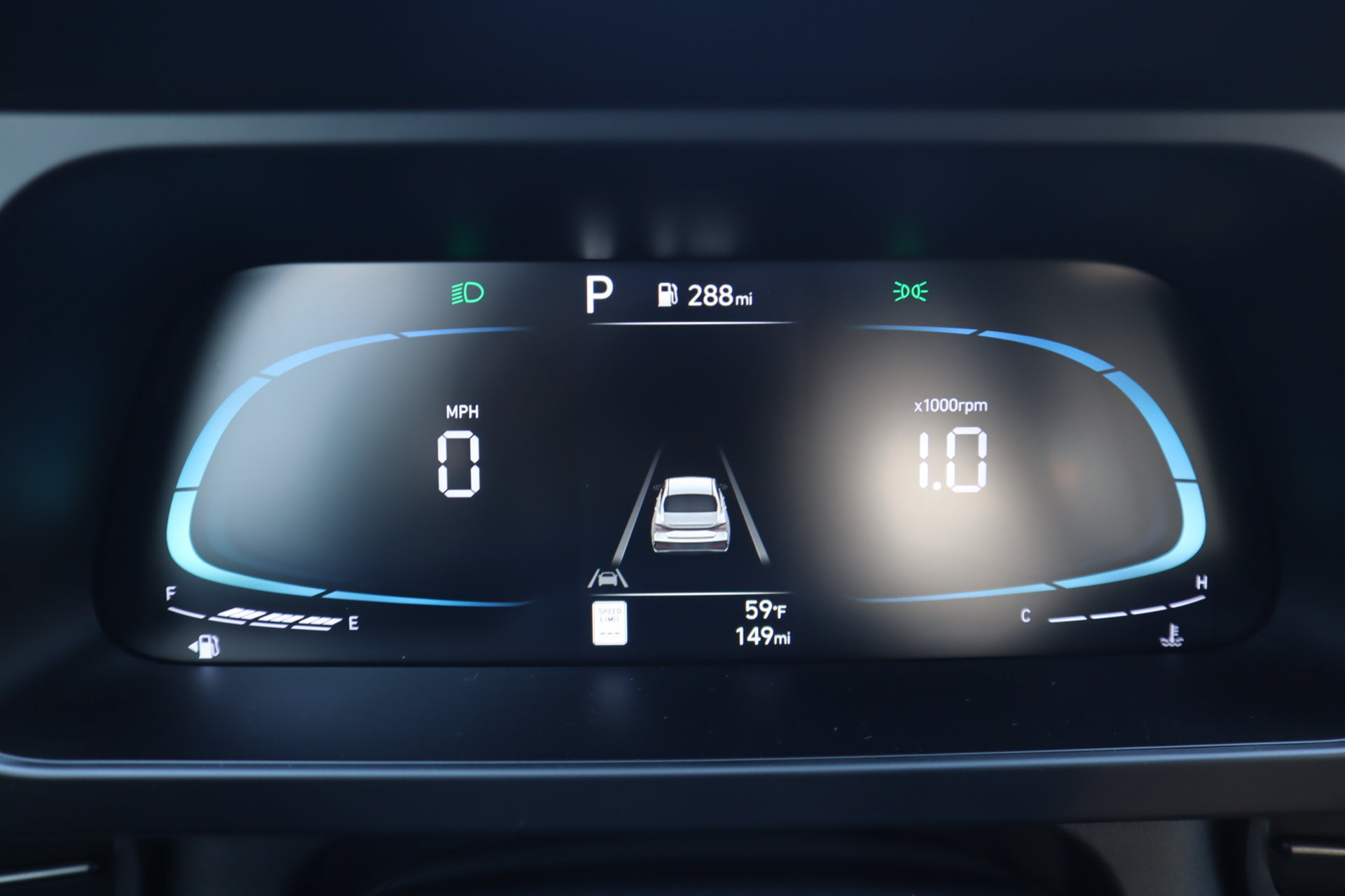 New 2026 Hyundai Elantra SEL Sport FWD image 12