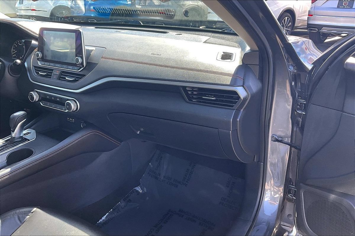 Used 2021 Nissan Altima 2.5 SR FWD image 24