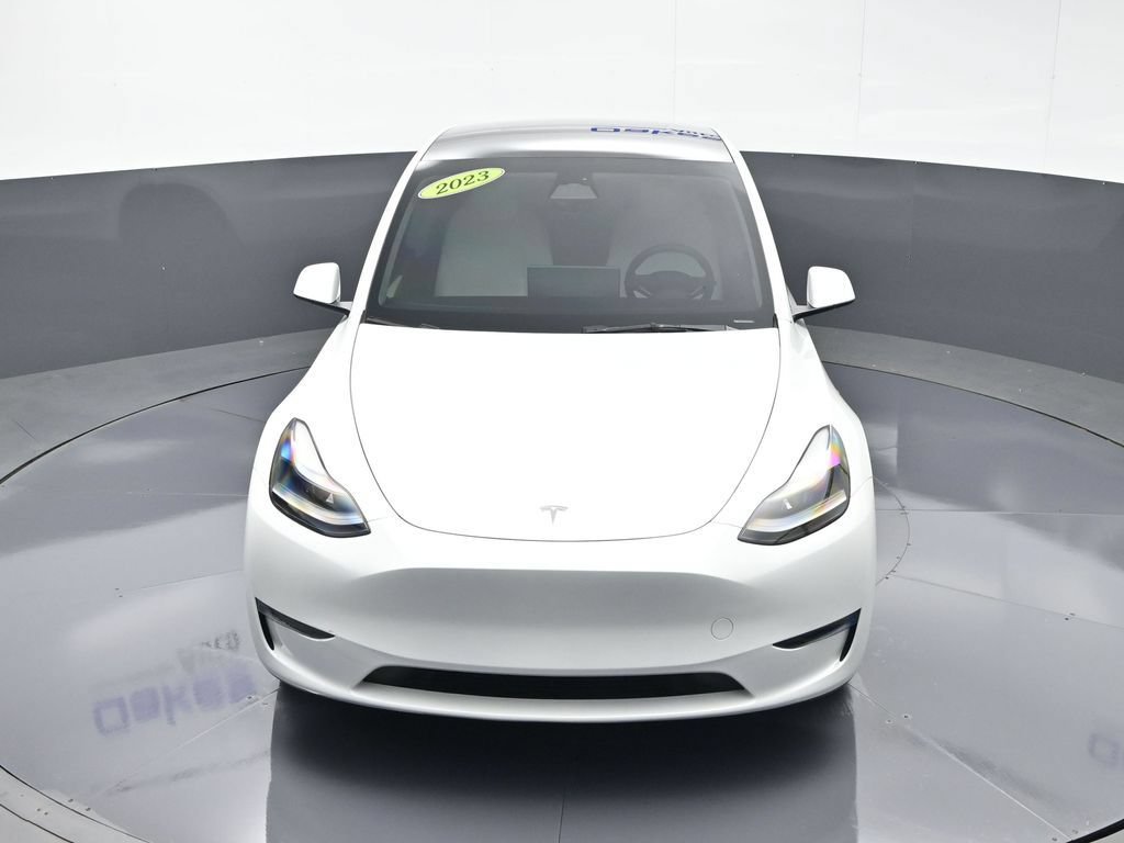 Used 2023 Tesla Model Y Long Range AWD/4WD image 45