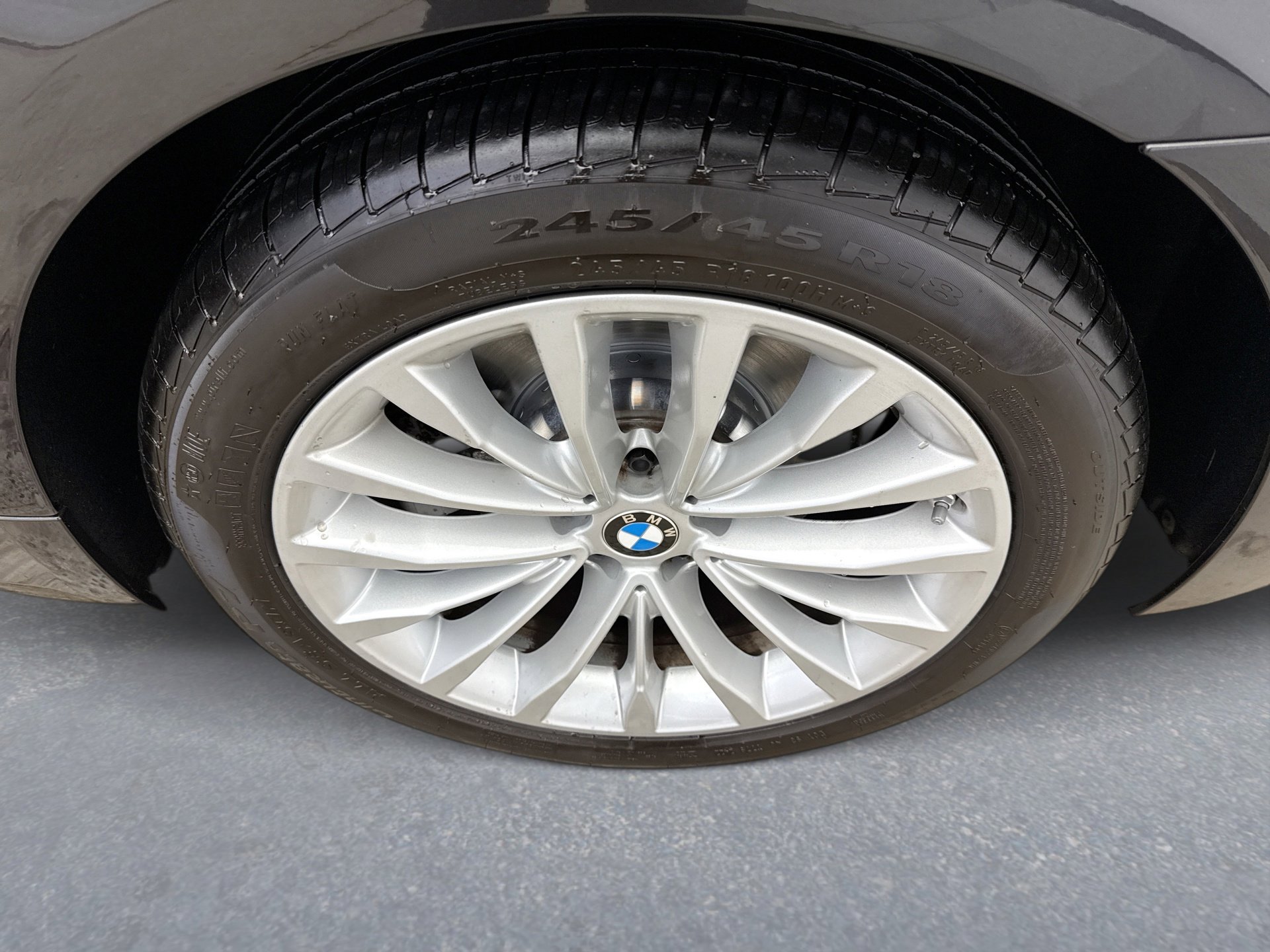 Used 2023 BMW 530i xDrive 530XI AWD w/ Premium Package image 21