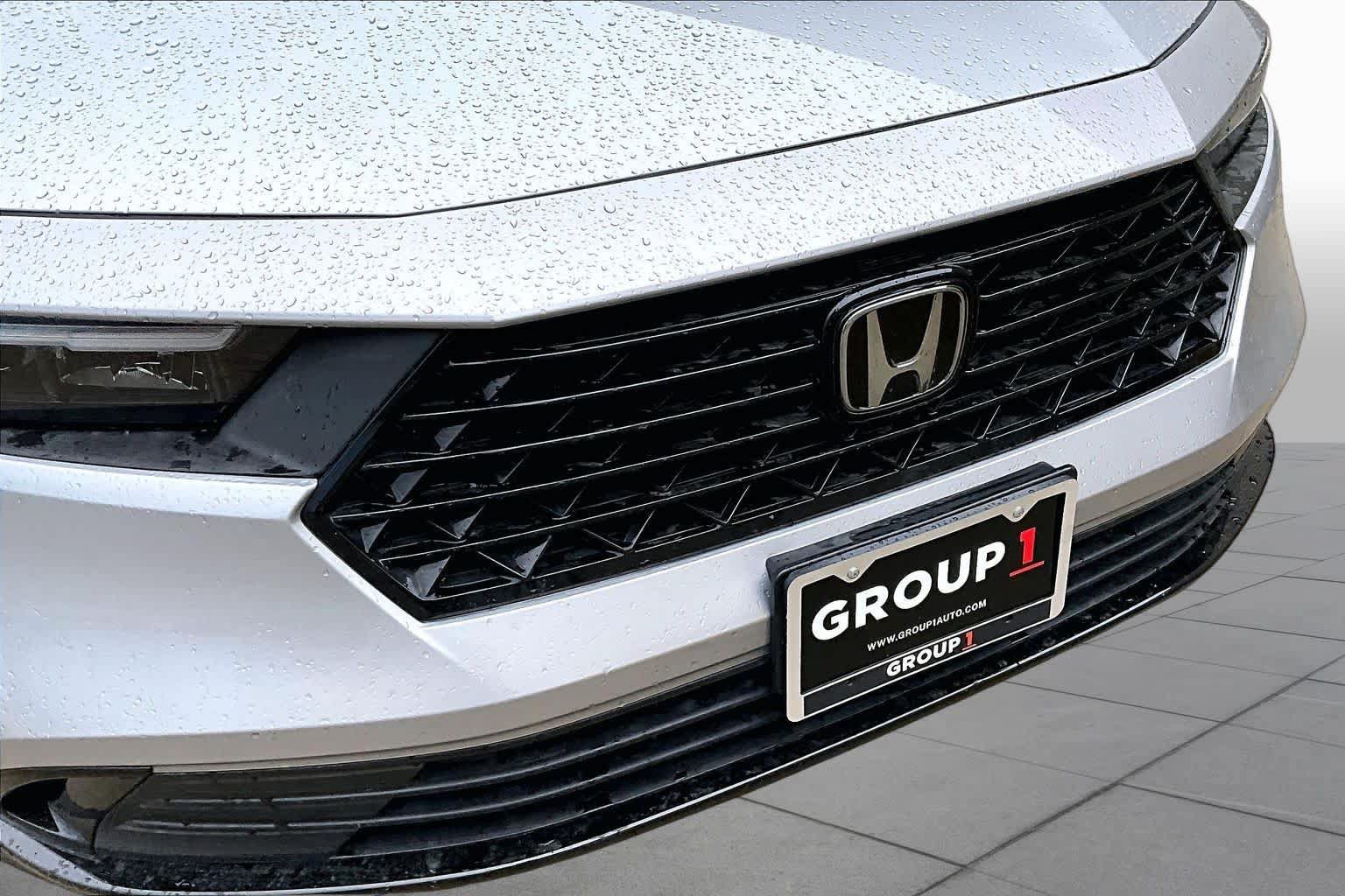 Used 2024 Honda Accord Sport image 29
