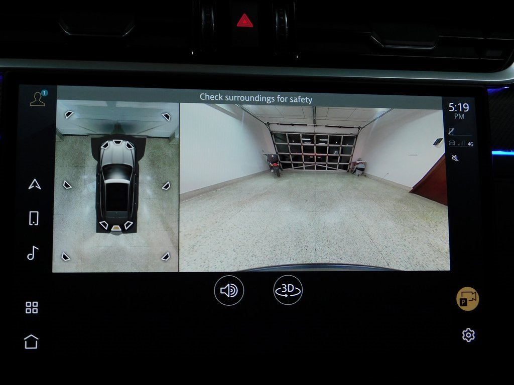 Used 2024 Jaguar F-PACE SVR image 54