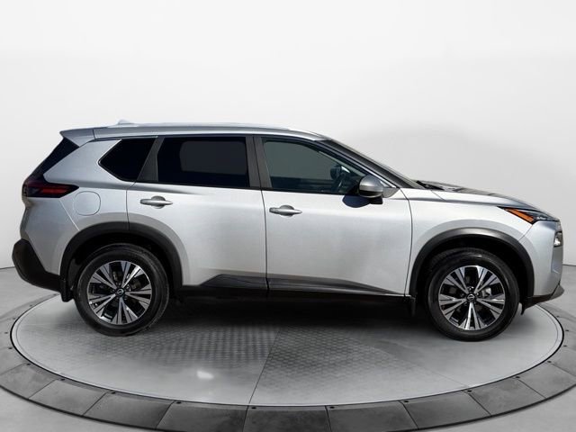 Used 2023 Nissan Rogue SV w/ SV Premium B Package AWD/4WD image 2