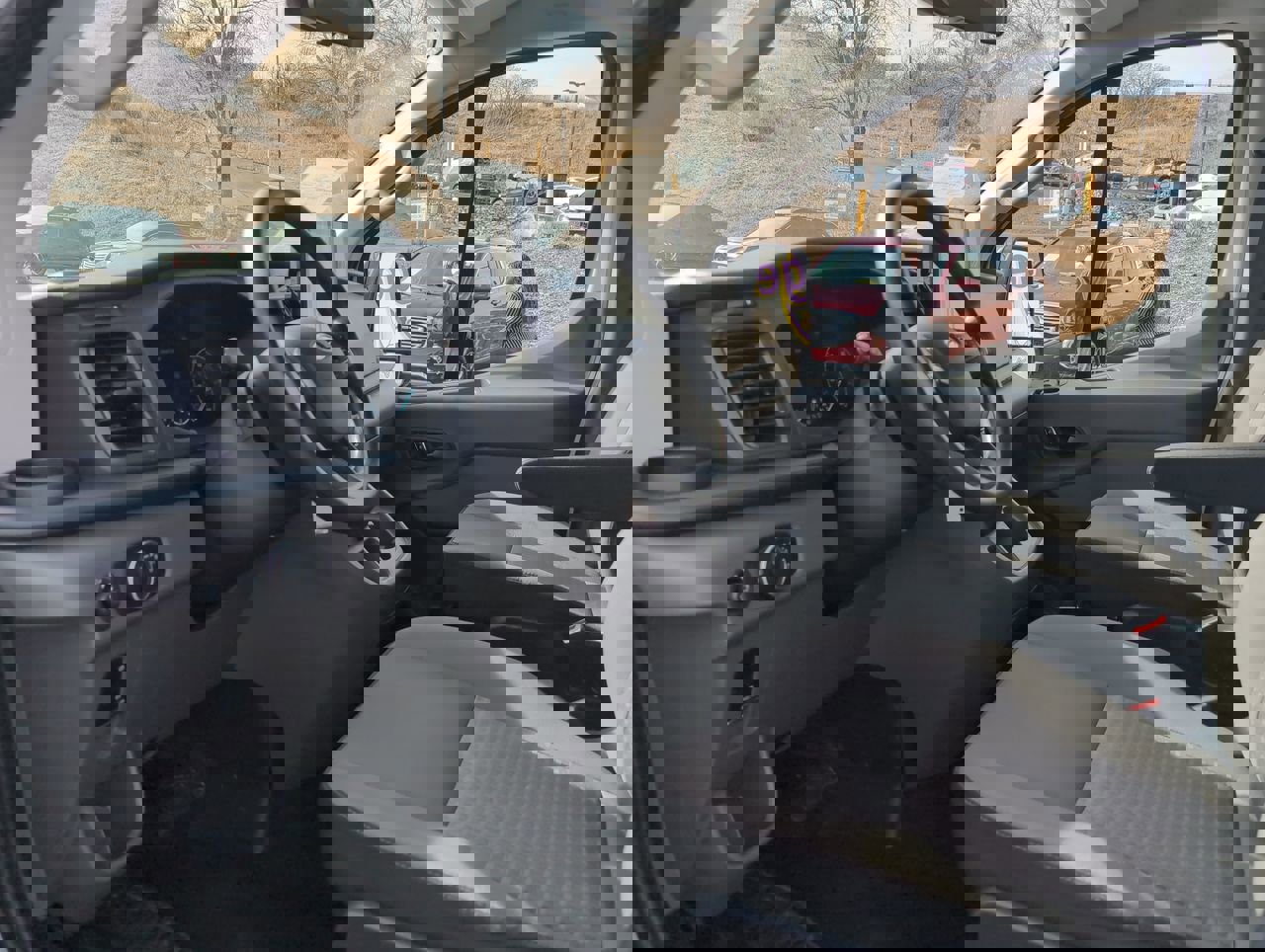 Used 2023 Ford Transit 350 XLT image 10