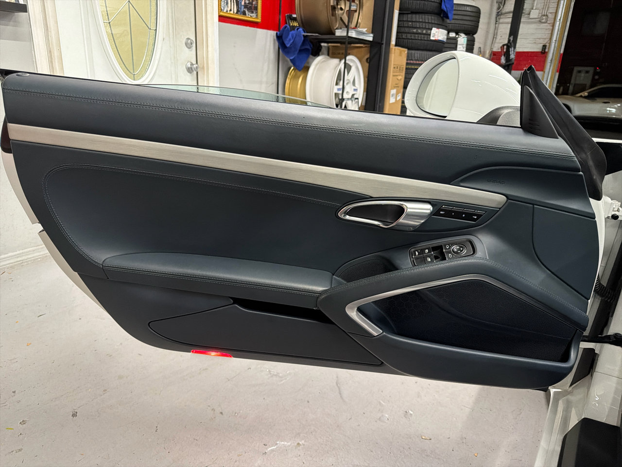 Used 2017 Porsche 911 Carrera S image 17