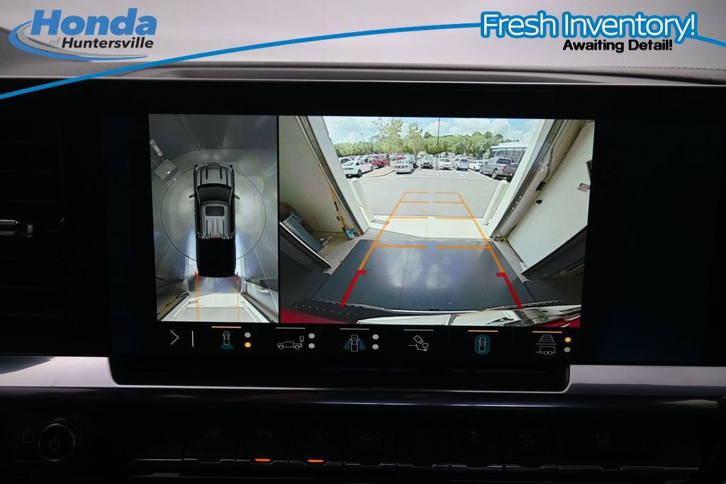 Used 2023 Chevrolet Silverado 1500 LTZ AWD/4WD image 14
