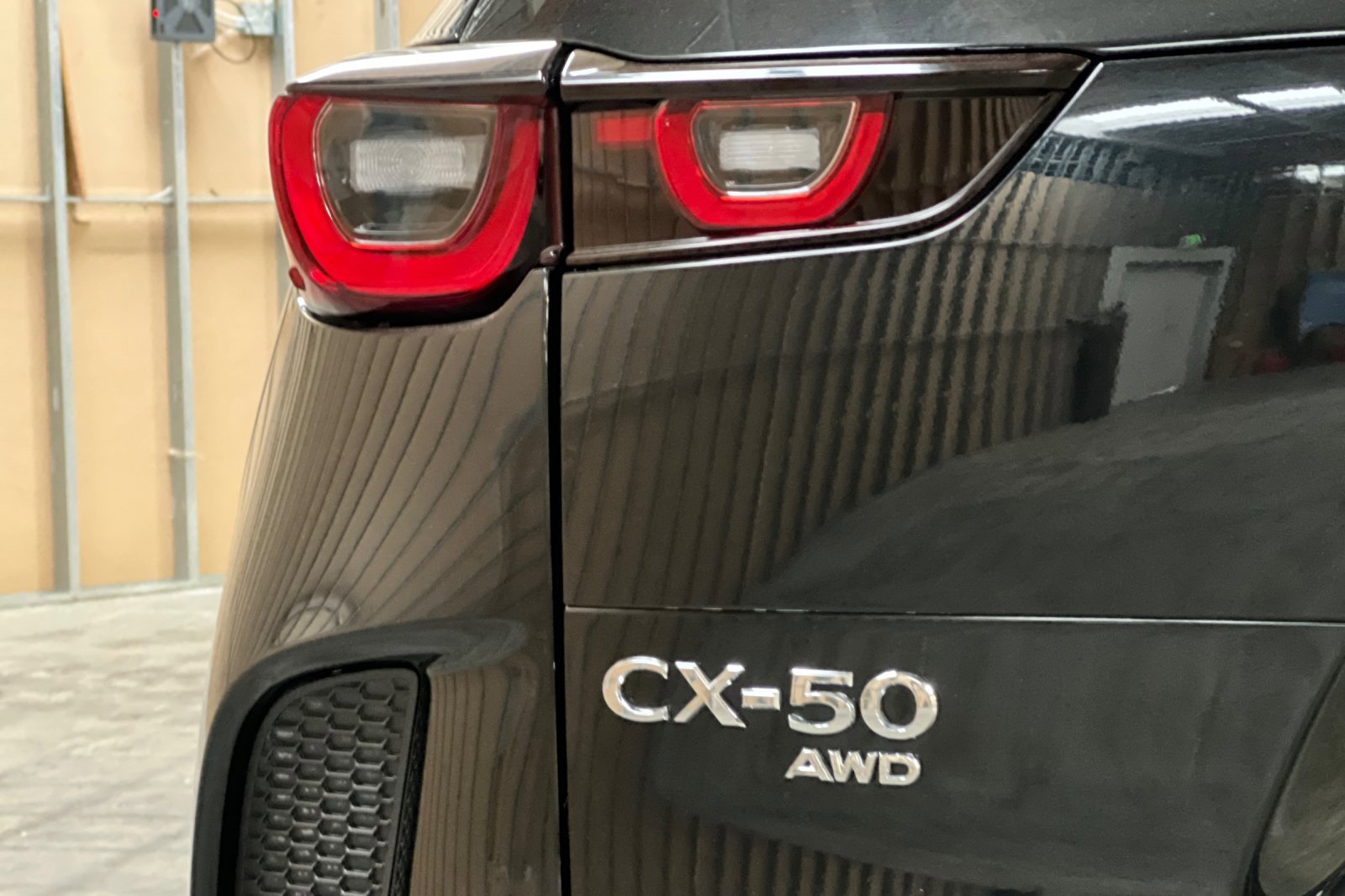 Used 2023 MAZDA CX-50 2.5 S w/ Preferred Plus Pkg image 37