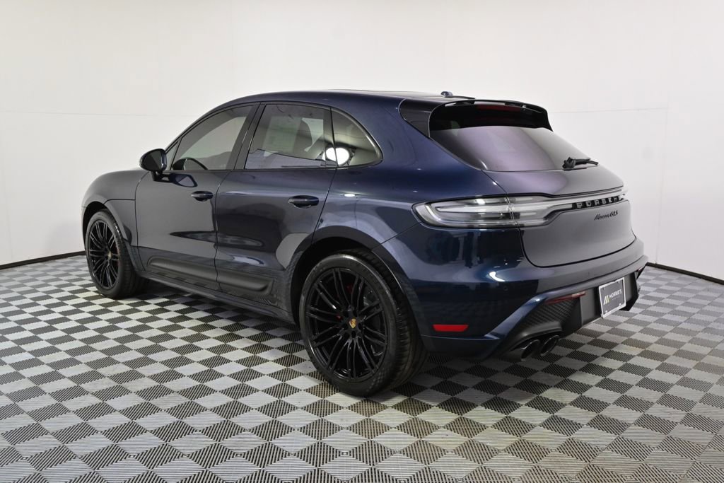 Used 2022 Porsche Macan GTS AWD/4WD image 3