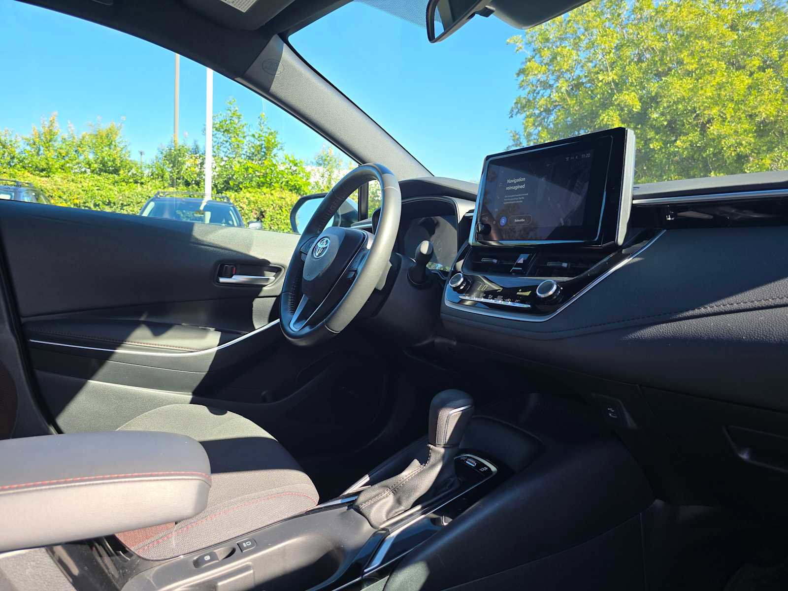 Certified 2024 Toyota Corolla SE image 10