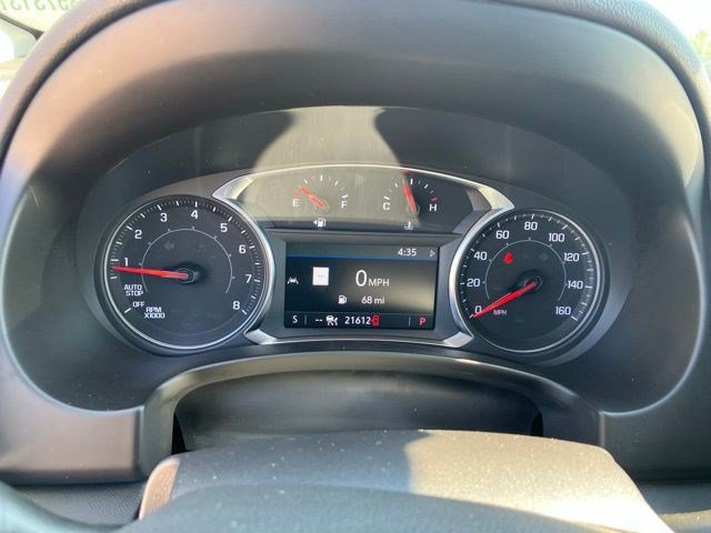 Used 2024 GMC Terrain SLT w/ Infotainment Package II AWD/4WD image 17