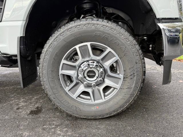 New 2026 Ford F350 Lariat image 46