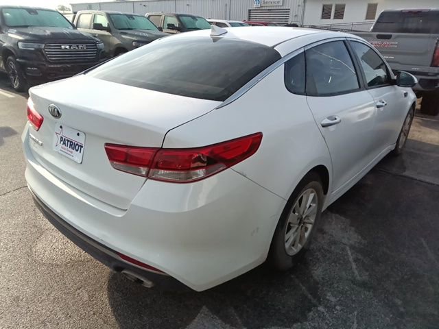 Used 2017 Kia Optima LX image 5