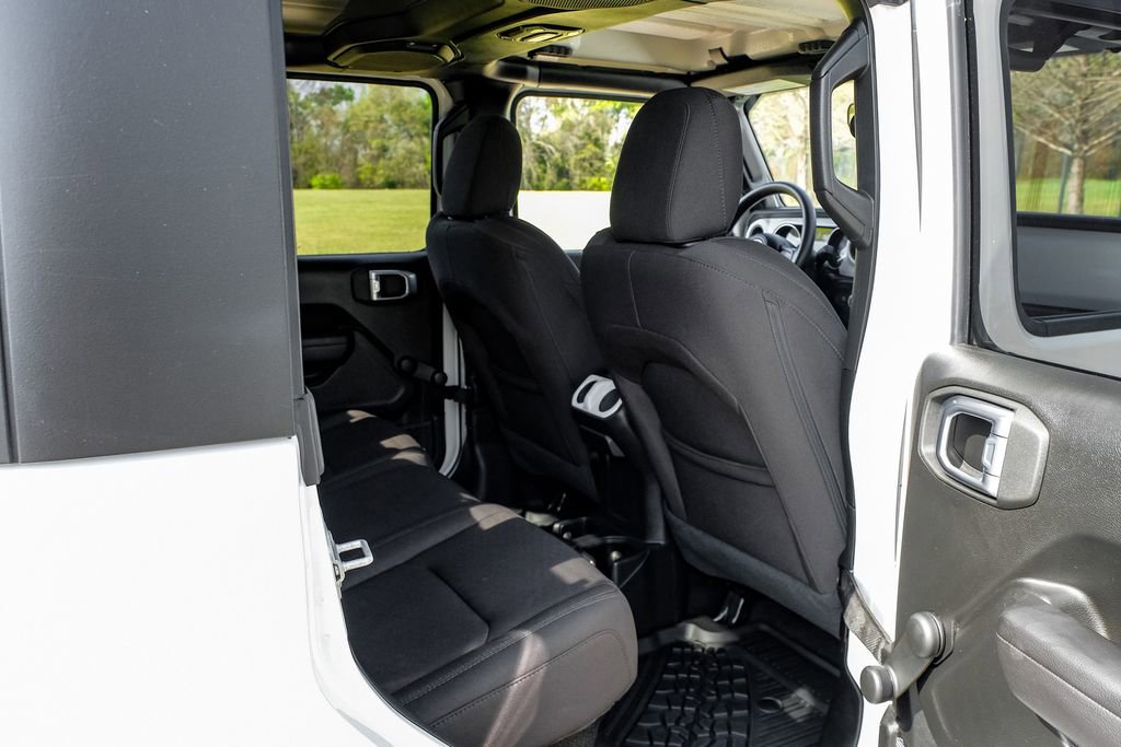 Used 2023 Jeep Gladiator Sport image 41