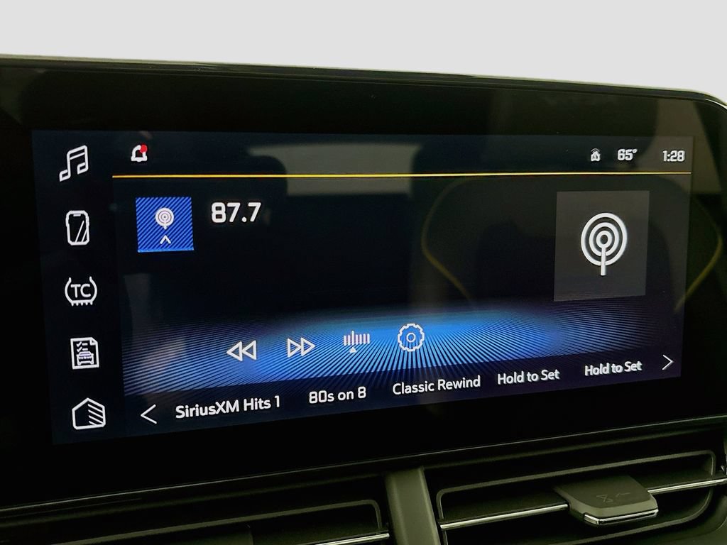New 2026 Chevrolet Trax ACTIV w/ Sunroof Package FWD image 15