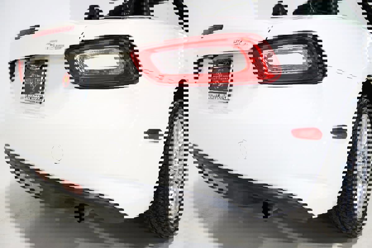 Used 2017 FIAT 124 Spider Classica image 62