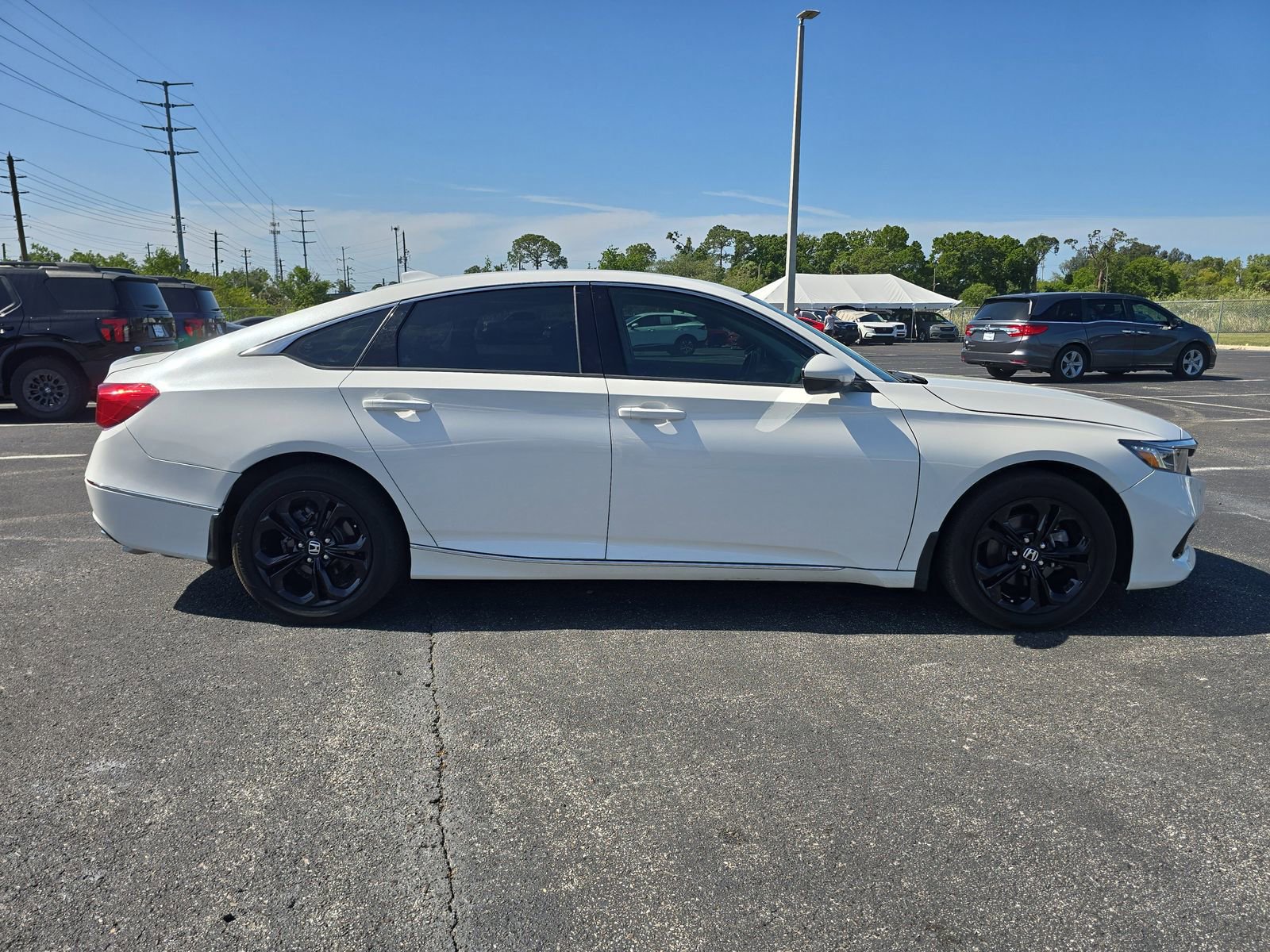 Used 2022 Honda Accord EX-L image 3