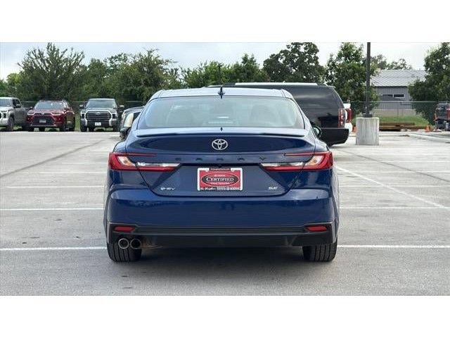 Used 2025 Toyota Camry SE FWD image 7