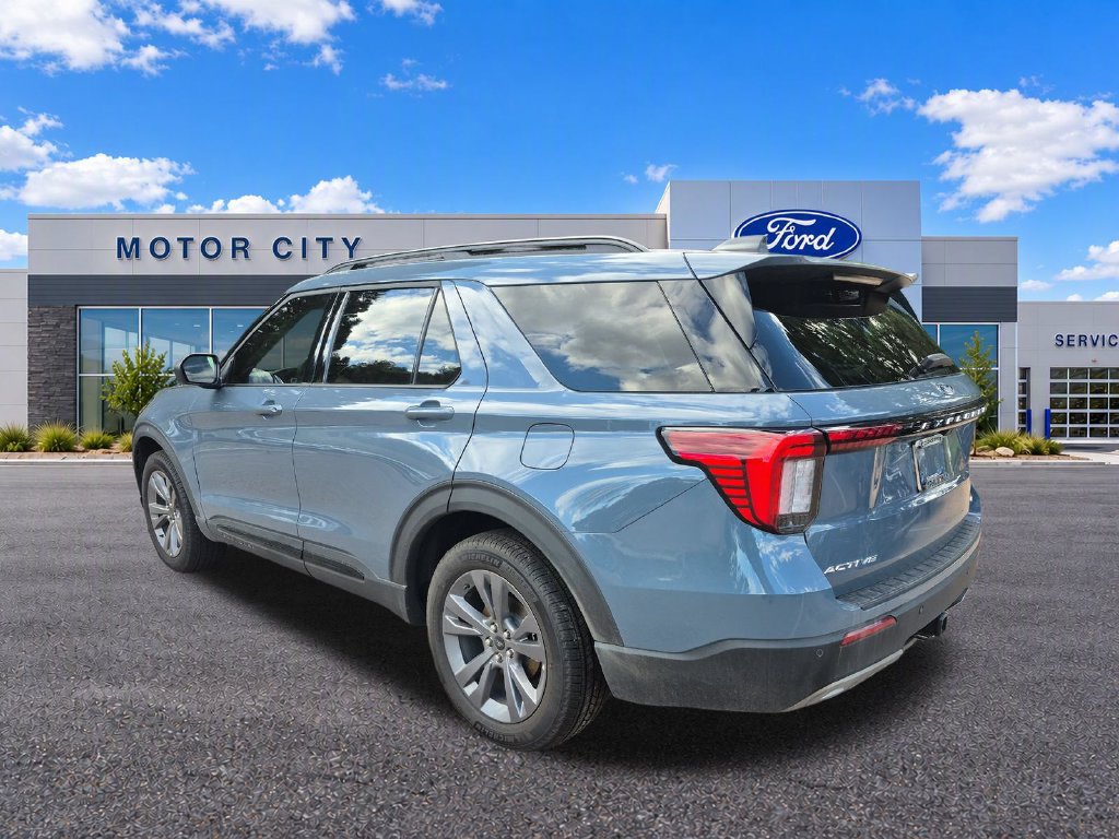 New 2026 Ford Explorer Active w/ Active Comfort Package AWD/4WD image 3