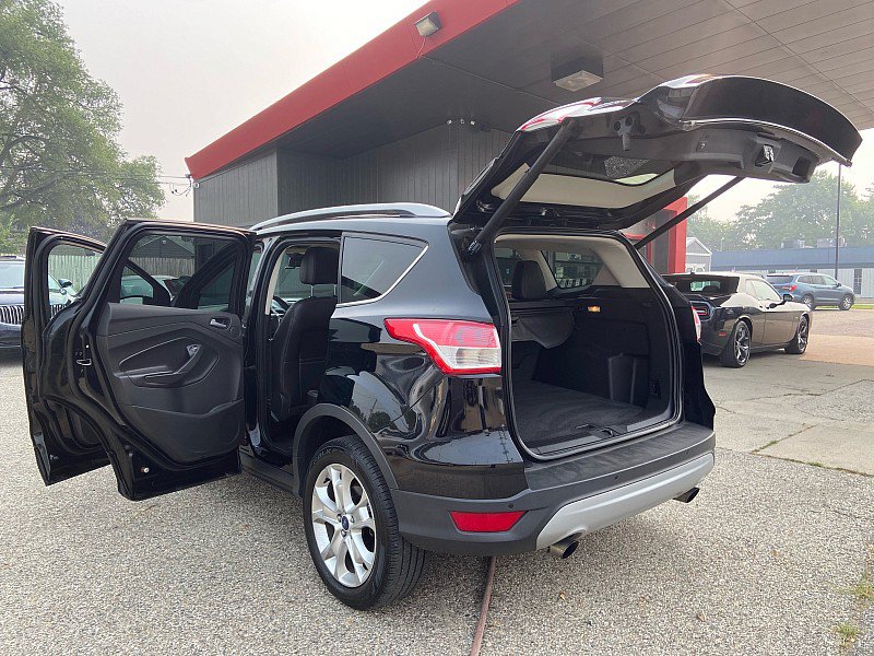Used 2016 Ford Escape Titanium AWD/4WD image 26