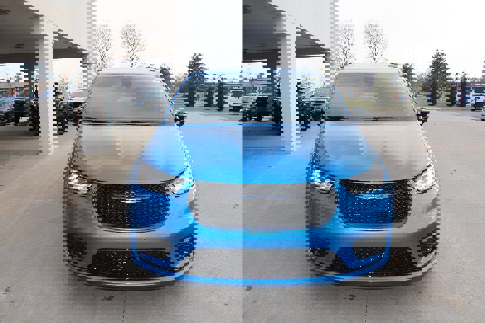 New 2026 Chrysler Pacifica Select w/ S Appearance Package image 3