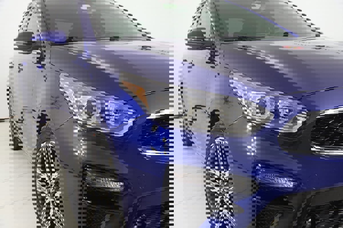 Used 2021 Kia Forte EX image 16