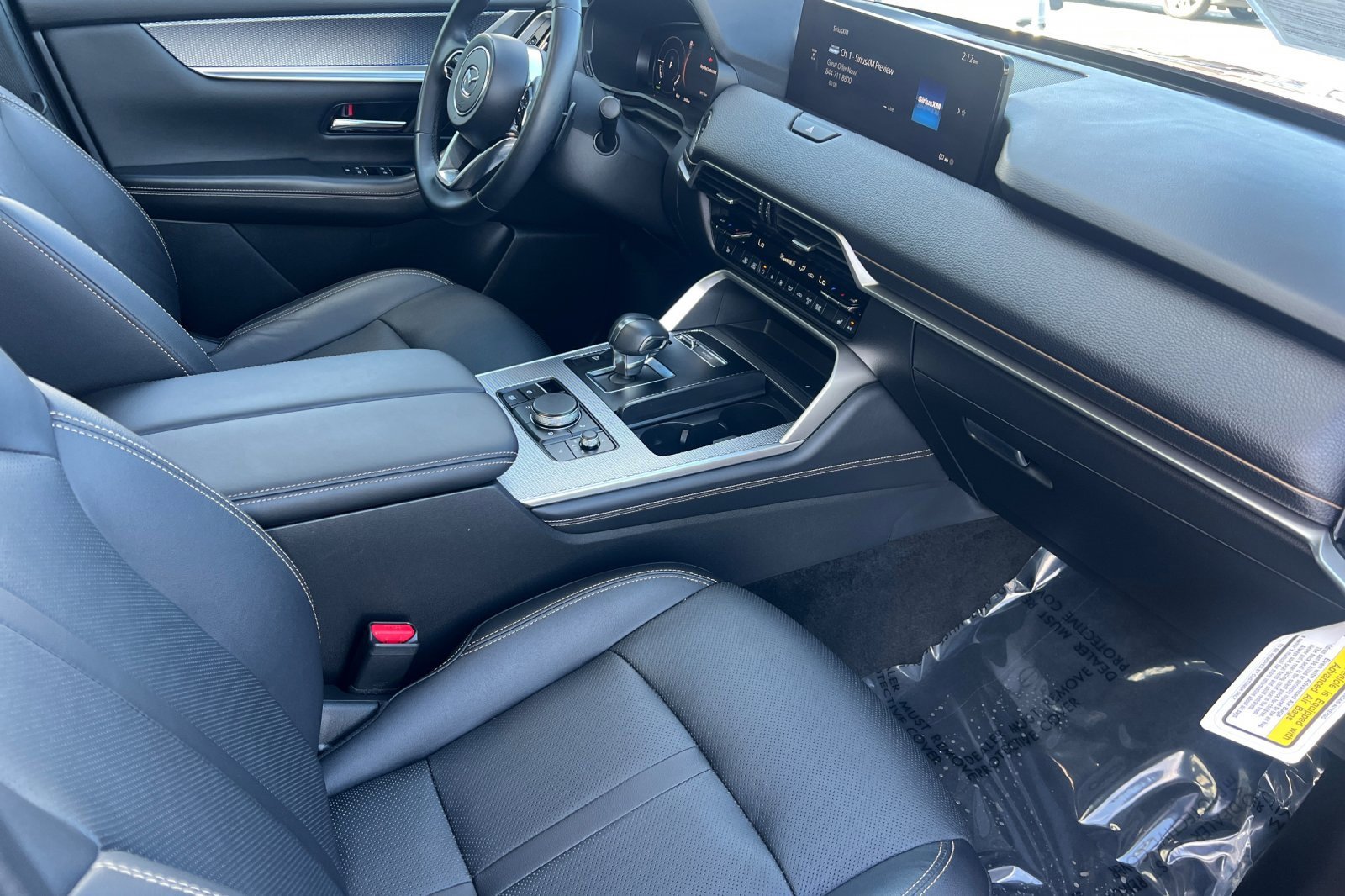 Certified 2025 MAZDA CX-70 Plug-In Hybrid w/ Premium Pkg image 14