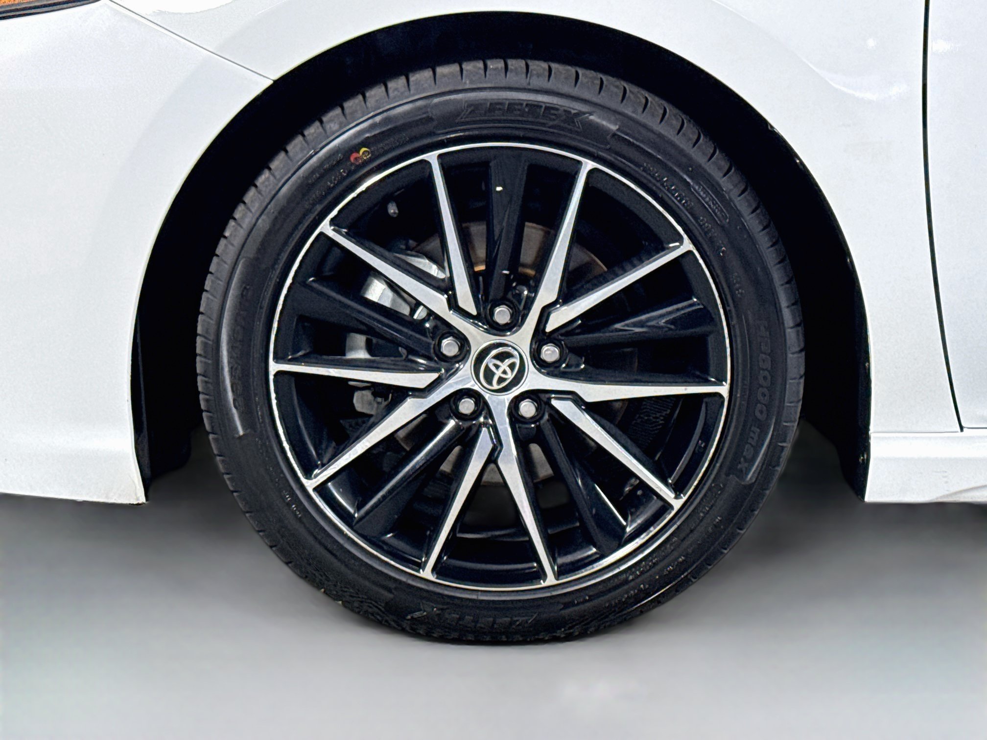 Used 2023 Toyota Camry SE FWD image 38