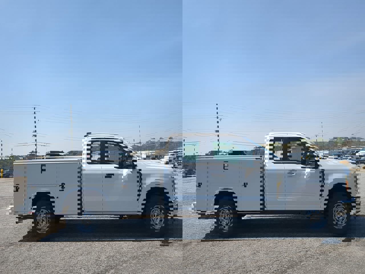 New 2026 Ford F250 XL w/ XL Chrome Package image 2