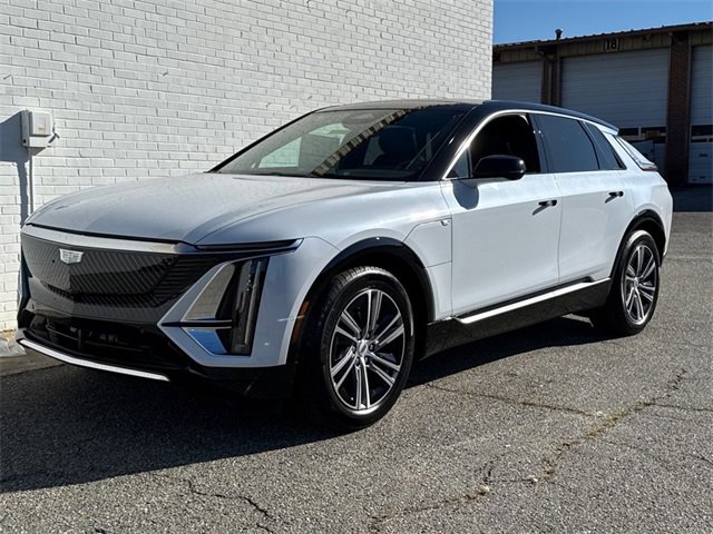 New 2026 Cadillac Lyriq Premium Luxury