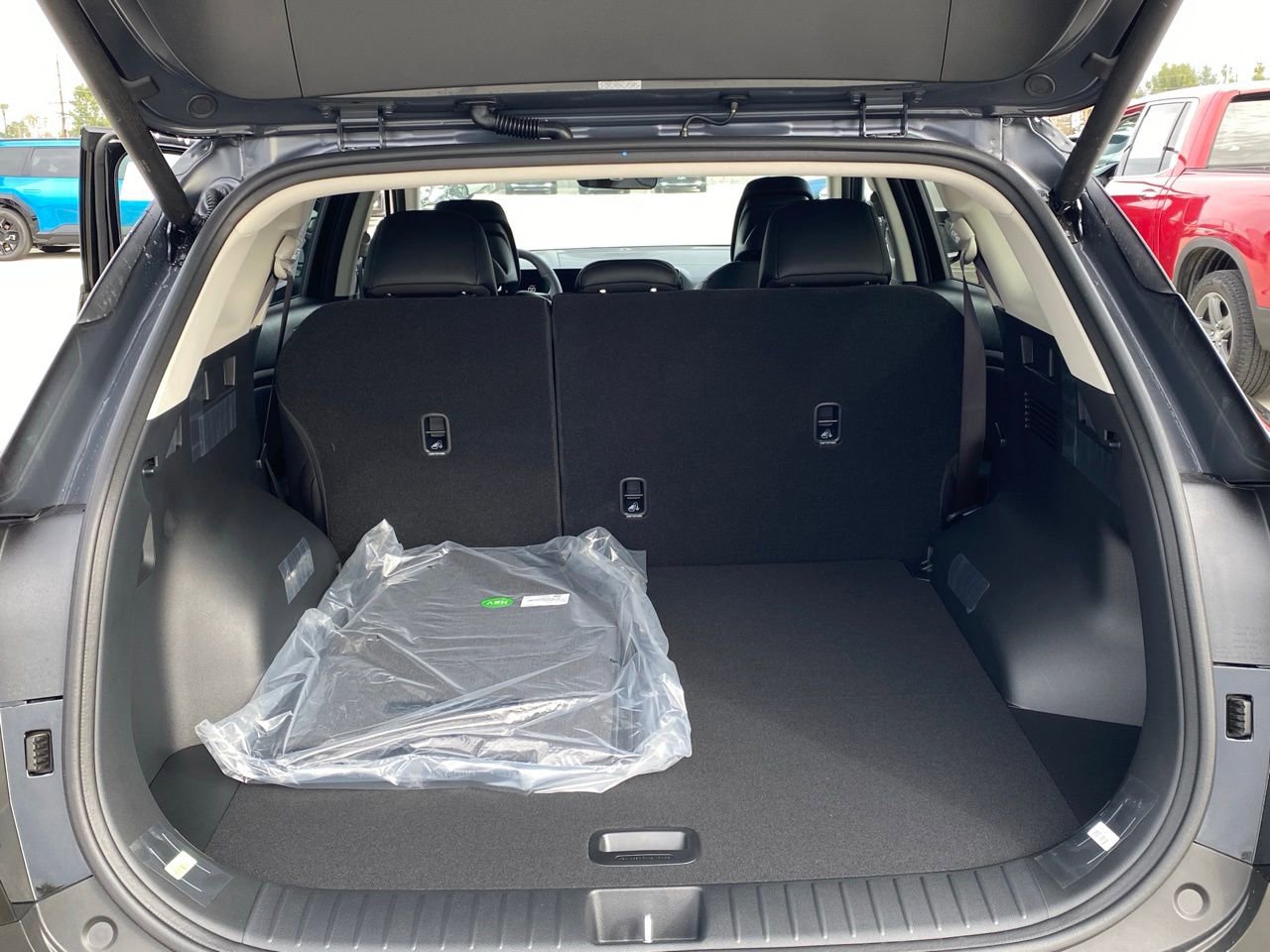 New 2026 Kia Sportage EX image 21