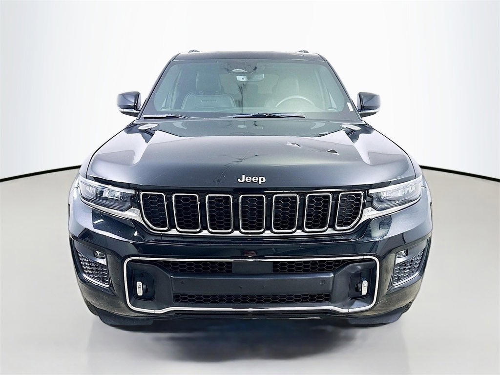 Used 2022 Jeep Grand Cherokee Overland image 2