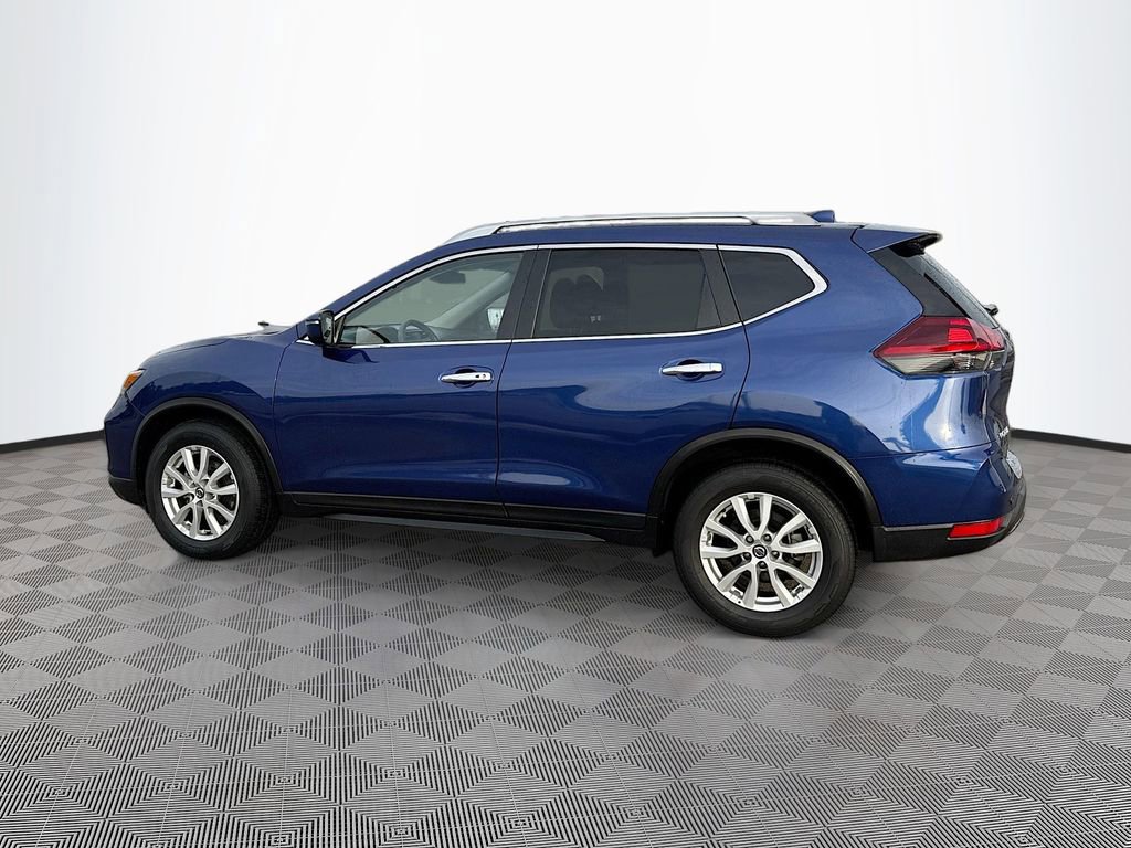 Used 2020 Nissan Rogue SV image 6