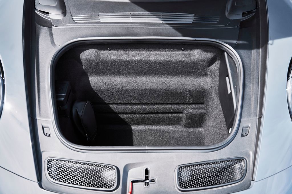 Used 2025 Porsche 911 GT3 RWD image 22