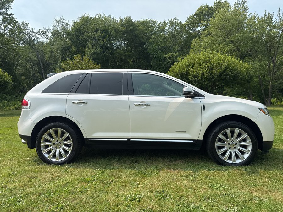 Used 2012 Lincoln MKX AWD image 35