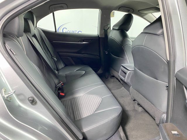 Used 2023 Toyota Camry SE FWD image 9