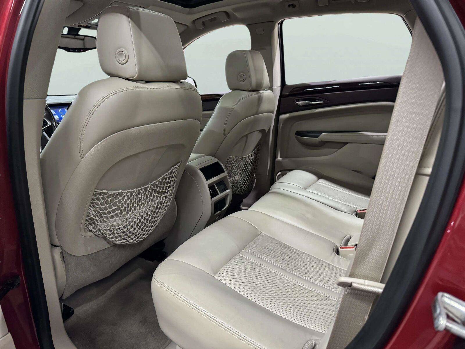 Used 2013 Cadillac SRX Performance FWD image 32