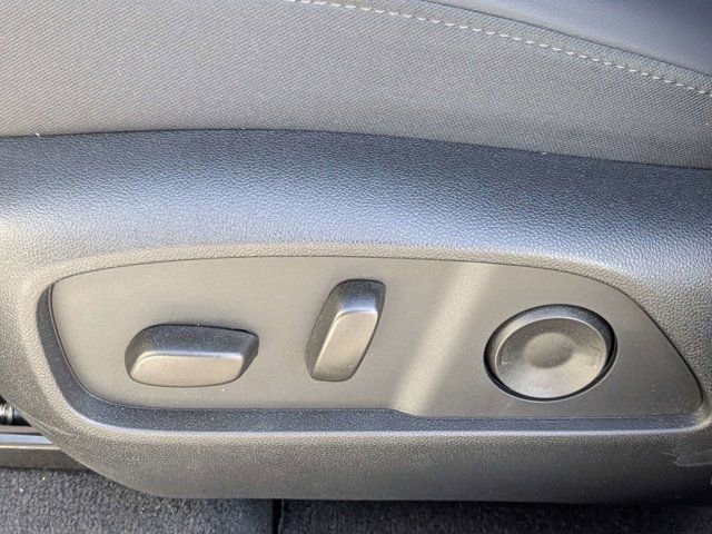 Used 2026 GMC Terrain Elevation w/ Elevation Premium Package image 20