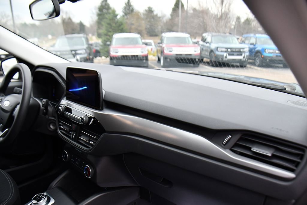 Used 2023 Ford Escape AWD image 14