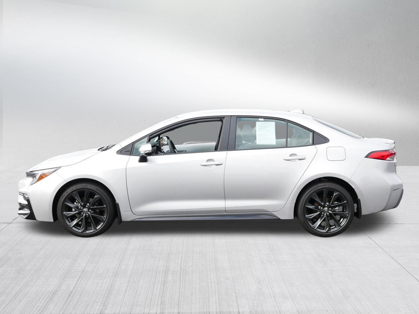 Certified 2025 Toyota Corolla SE image 4