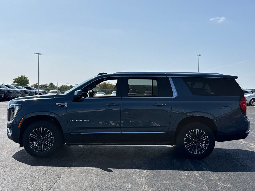 New 2026 GMC Yukon XL Elevation w/ Elevation Premium Package AWD/4WD image 7