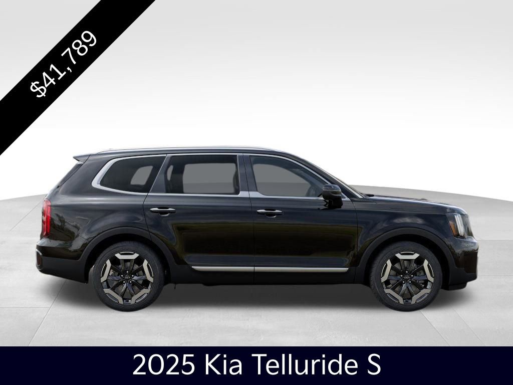 Certified 2025 Kia Telluride S image 7