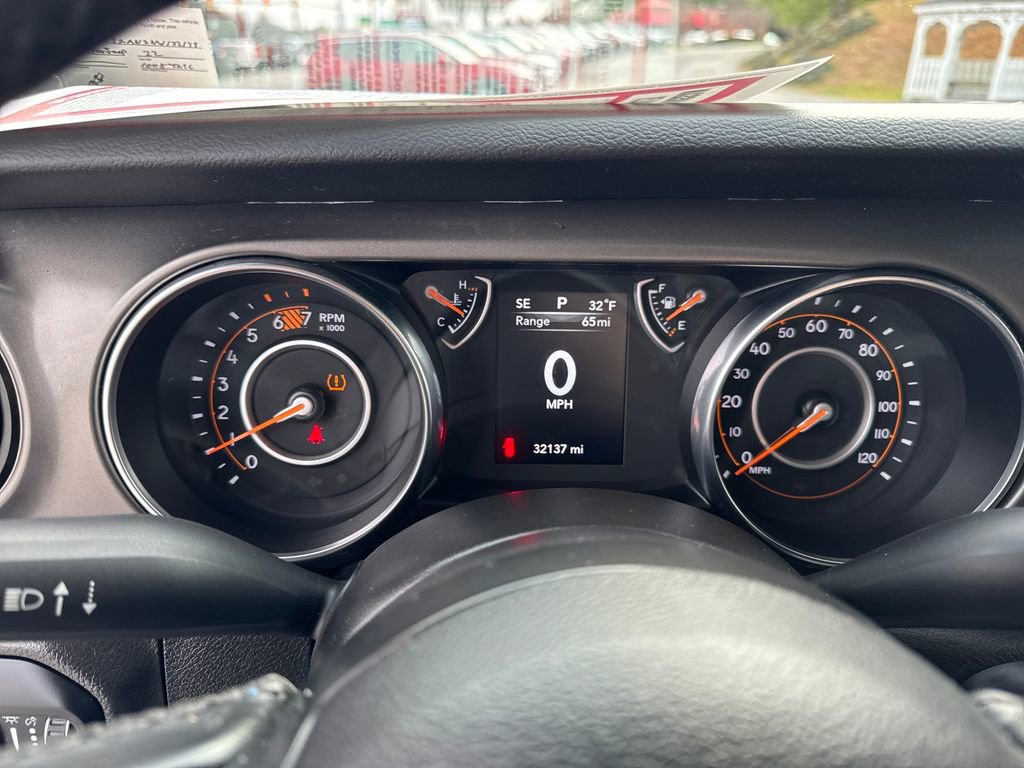 Used 2022 Jeep Wrangler Sport S image 16