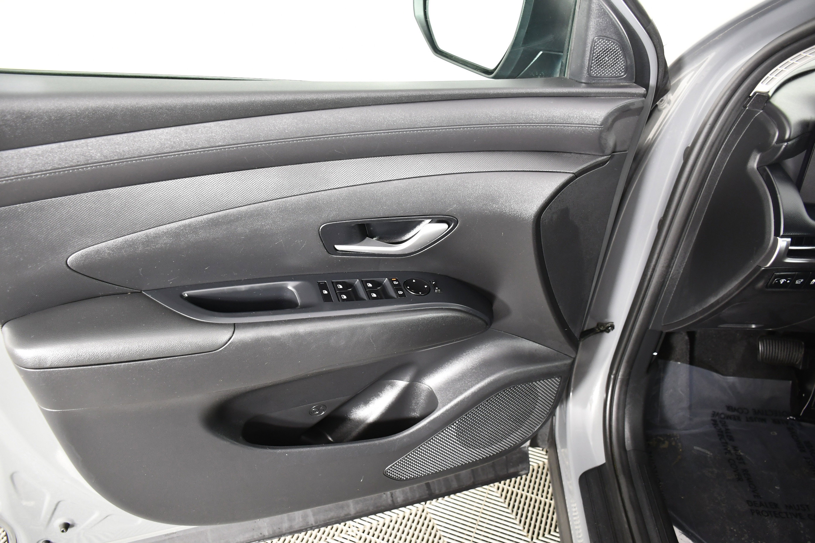 Used 2025 Hyundai Tucson SEL AWD/4WD image 35