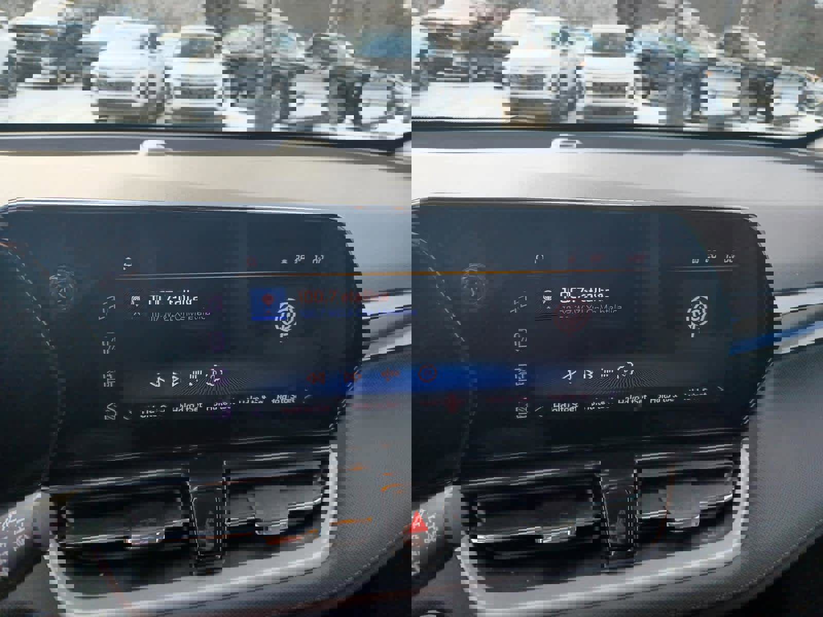 Used 2025 Chevrolet TrailBlazer LT w/ LT Cold Weather Package image 10