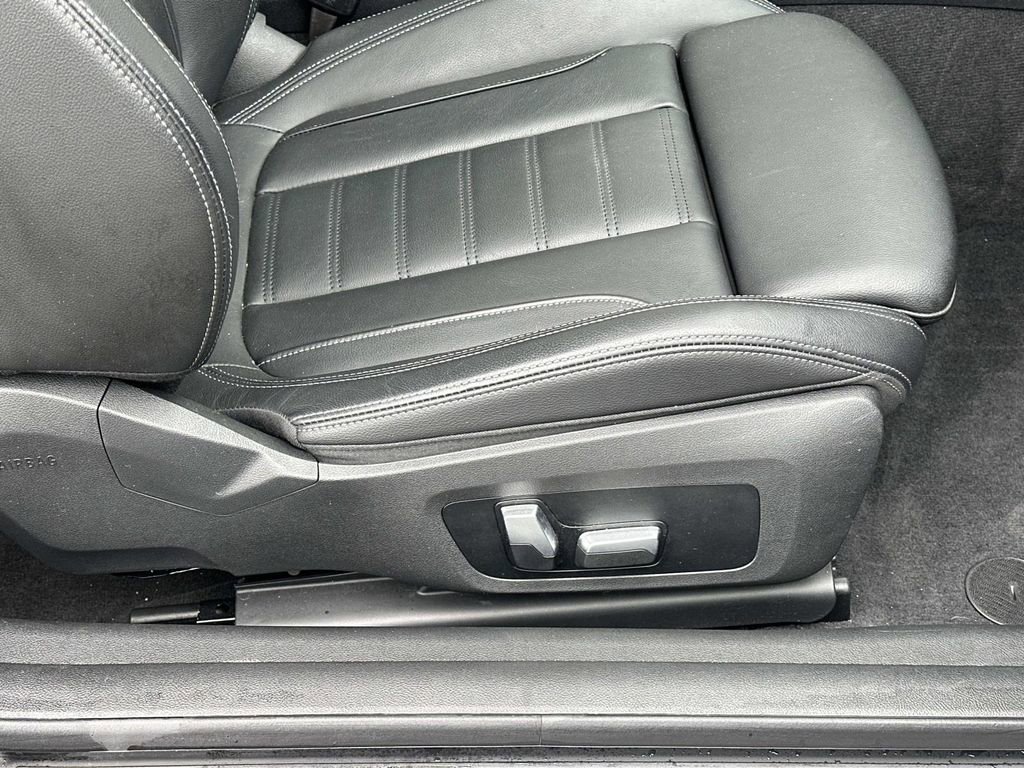 Used 2023 BMW 440i xDrive Coupe w/ Premium Package image 34