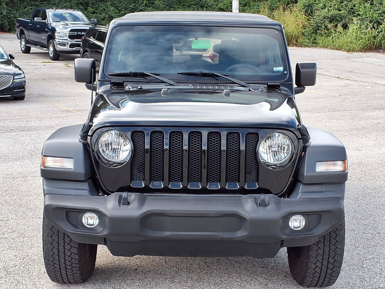 Used 2018 Jeep Wrangler Unlimited Sport AWD/4WD image 19