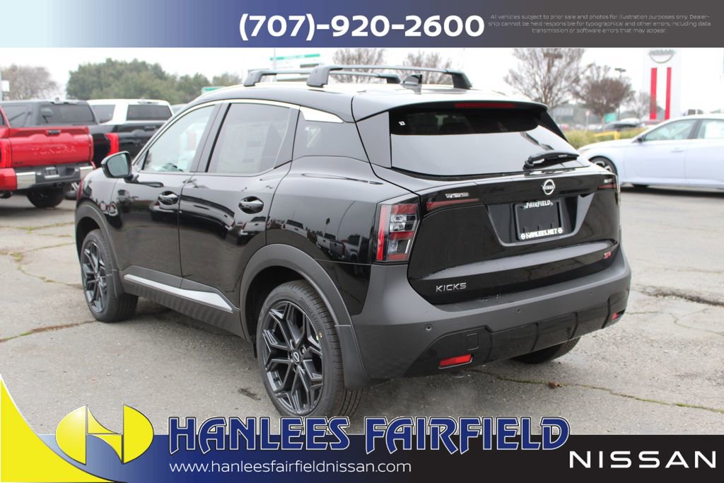 New 2026 Nissan Kicks SR w/ Illumination Package FWD image 9